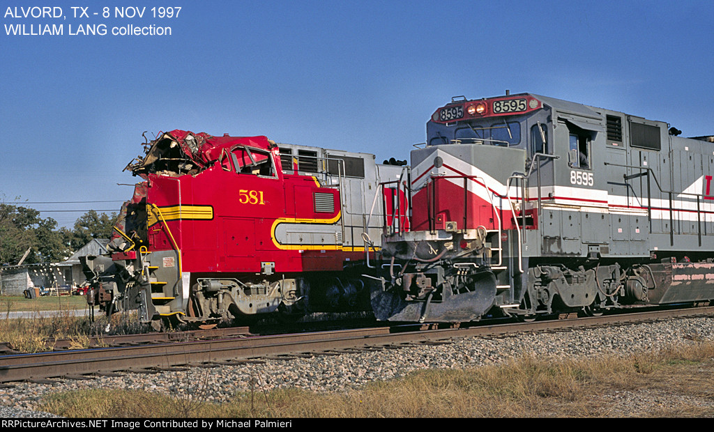 BNSF 581 and LMX 8595